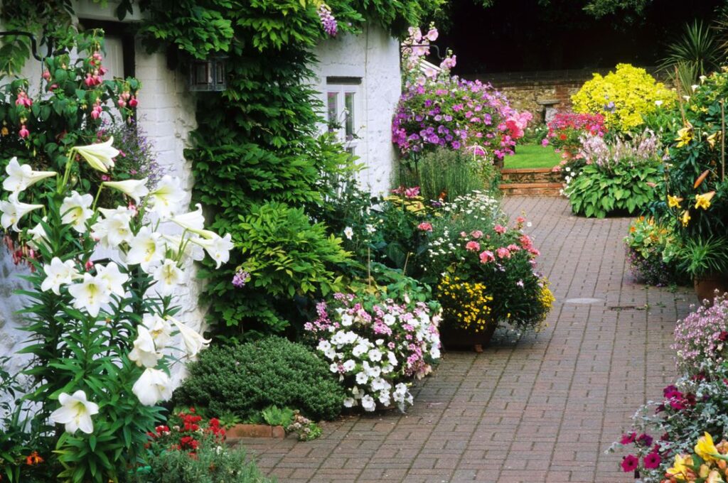 Spring Garden Planning Tips for a Beautiful and Bountiful Garden