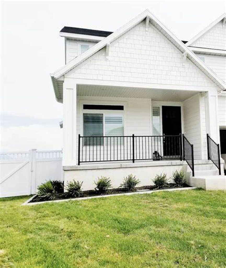 Top Modern White House Exterior Paint Color