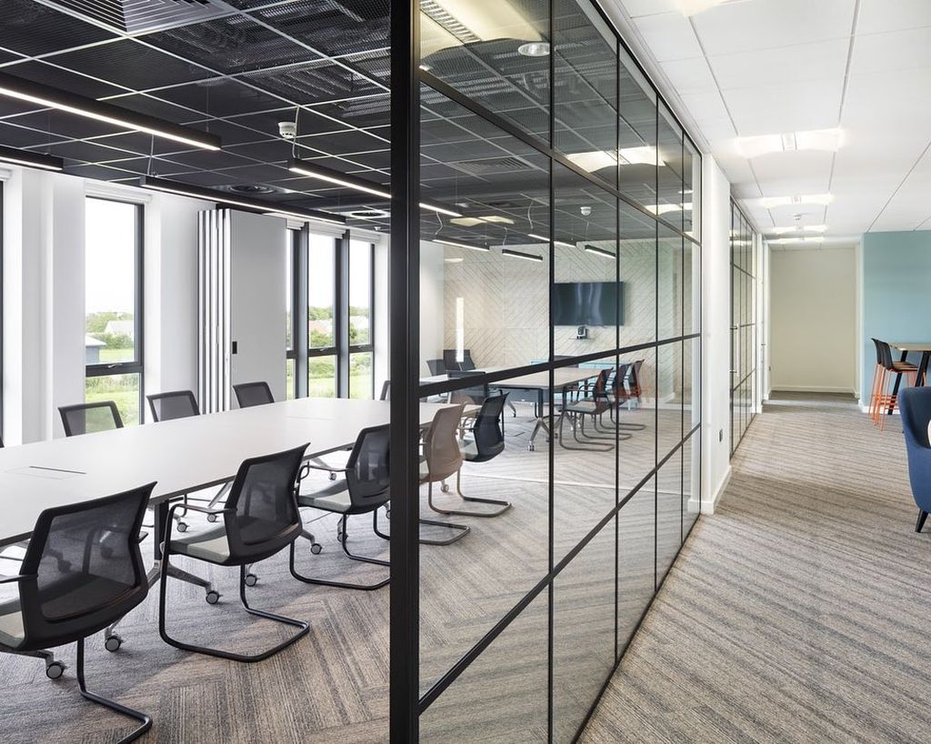 How Linear Office Lighting Boosts Productivity