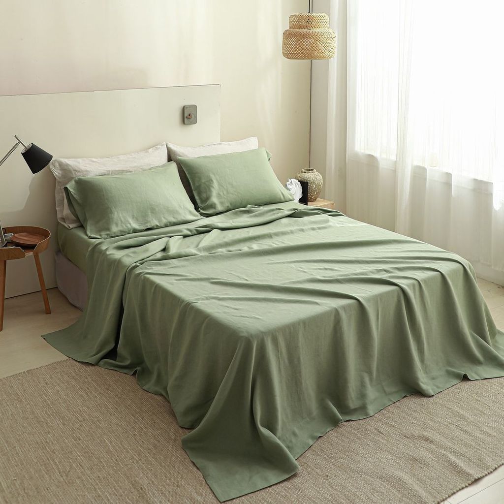 Sage Green Bedroom Decor Create a Serene Retreat